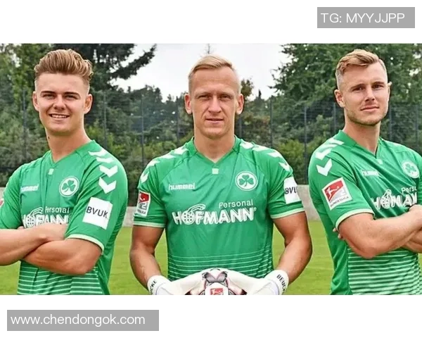 科隆与菲尔特历史交锋回顾及战绩分析探讨